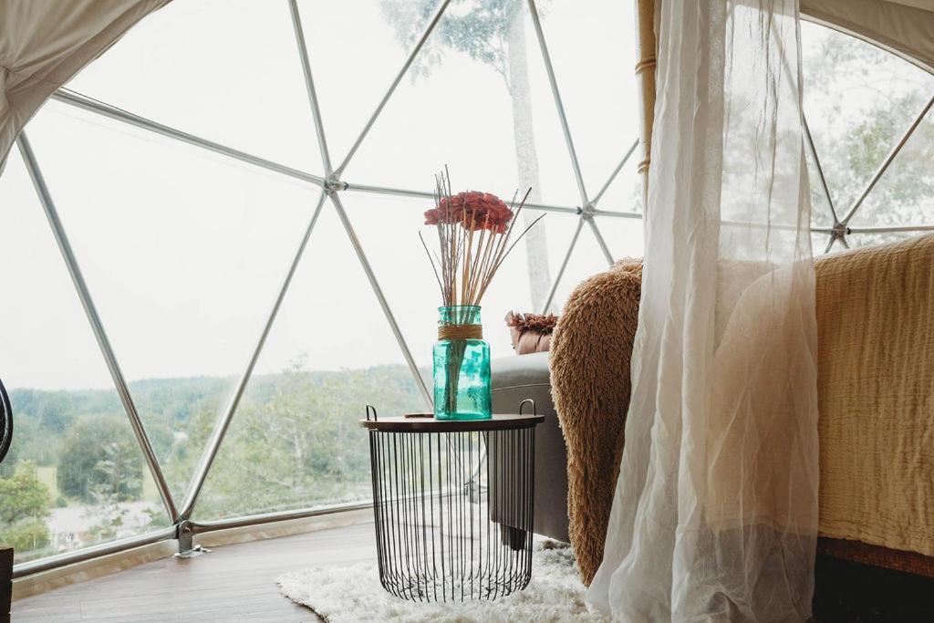 فندق Waterfront Luxury Glamping Dome Rogersville المظهر الخارجي الصورة